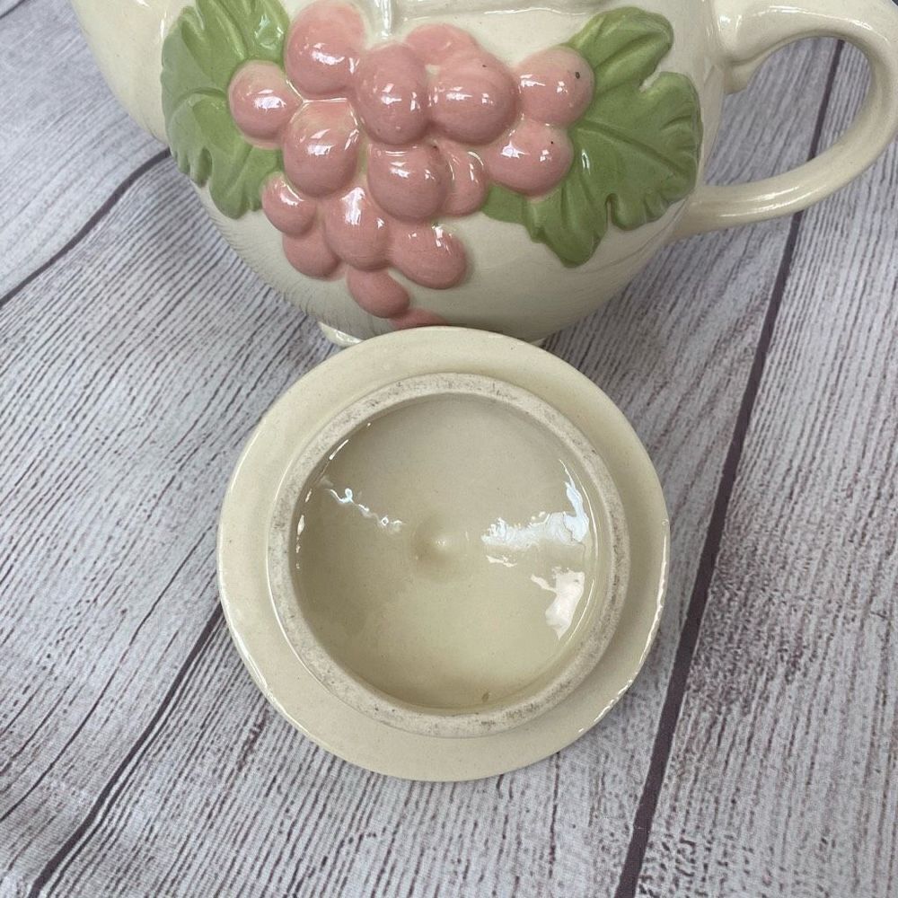 Teapot set w/leaves & grapes teapot sugar & creamer bowl ivory & pink - Picture 9 of 11